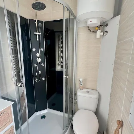 Au Bord Du - Les Jardins De - Parc Jeux Tennis Nature - Ideal Famille