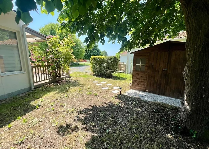 Au Bord Du - Les Jardins De - Parc Jeux Tennis Nature - Ideal Famille Guest house