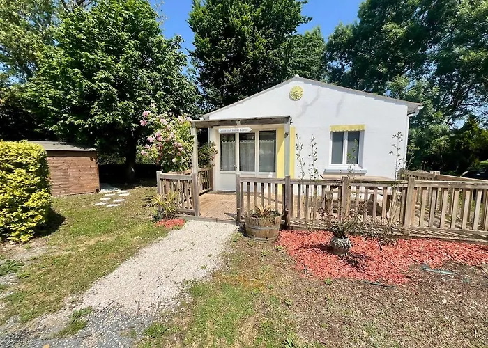 Au Bord Du - Les Jardins De - Parc Jeux Tennis Nature - Ideal Famille Guest house Vandre