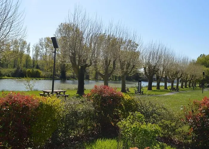 Guest house Au Bord Du - Les Jardins De - Parc Jeux Tennis Nature - Ideal Famille Vandre